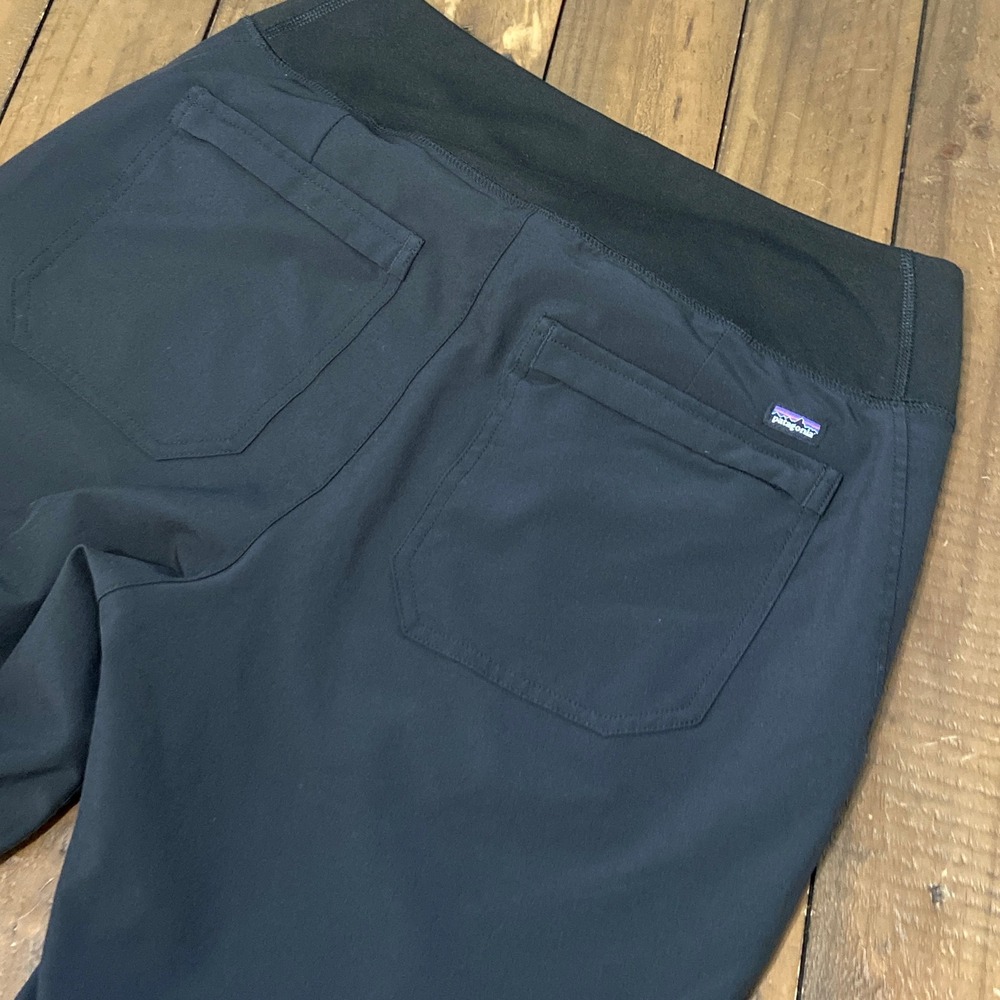 Patagonia Happy Hike Studio Pants Black Joggers Wmns Small 55265 Stretch Hiking - Picture 3 of 9